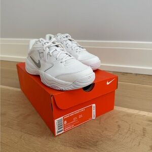 Nike Court Lite 2